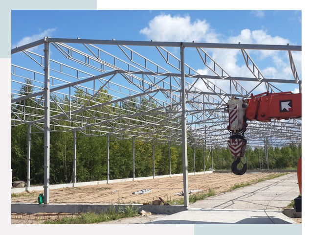 Строительство конюшен в Смоленск от 615 руб. под ключ